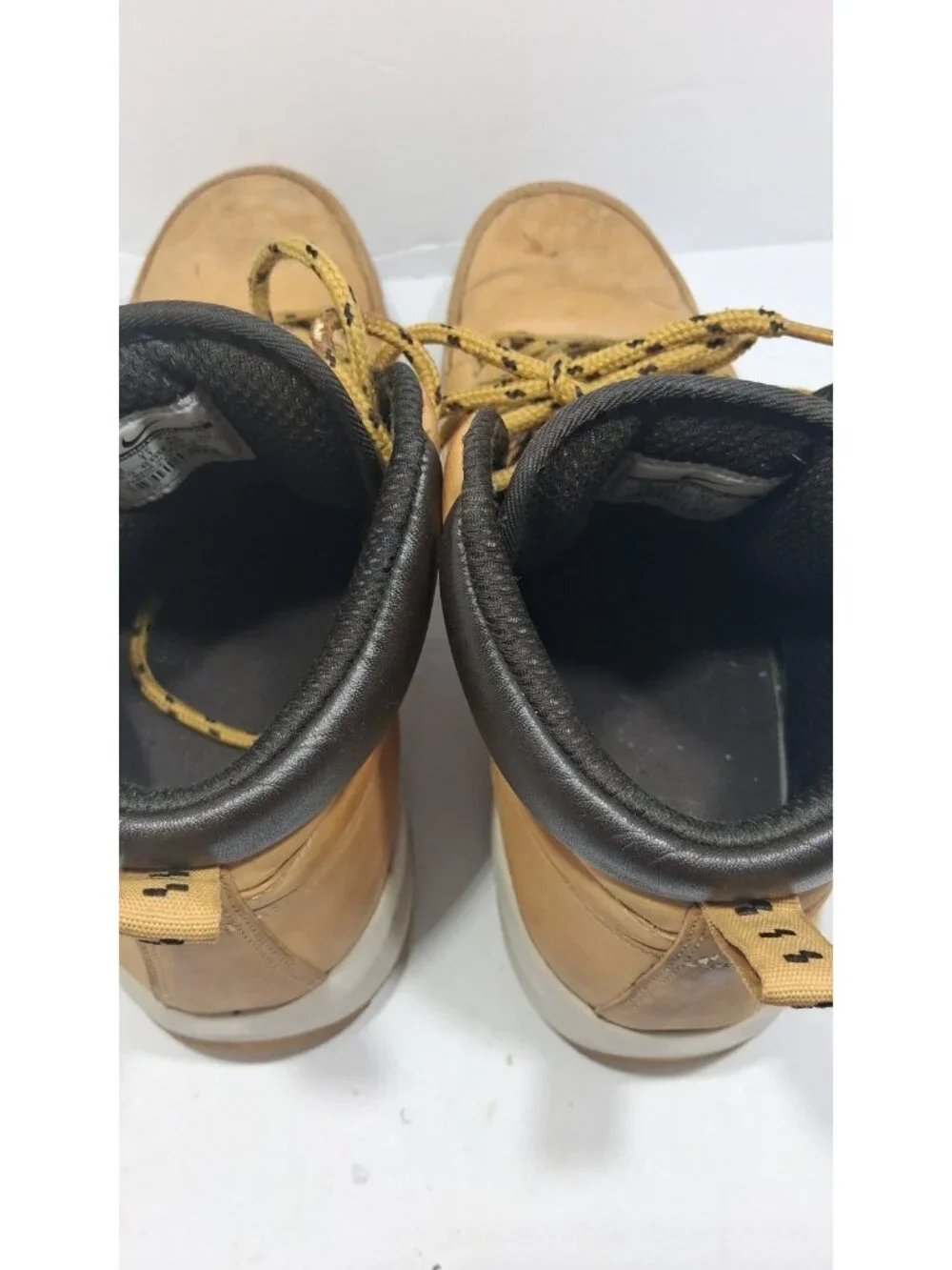 Nike please check